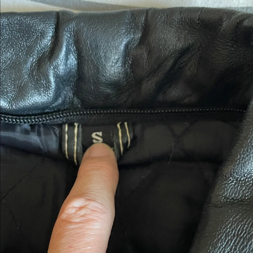 S-M.  Black Genuine Leather Women’s  Jacket - Picture 3 of 13